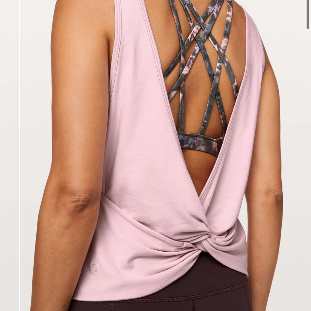 Lululemon twist it tank